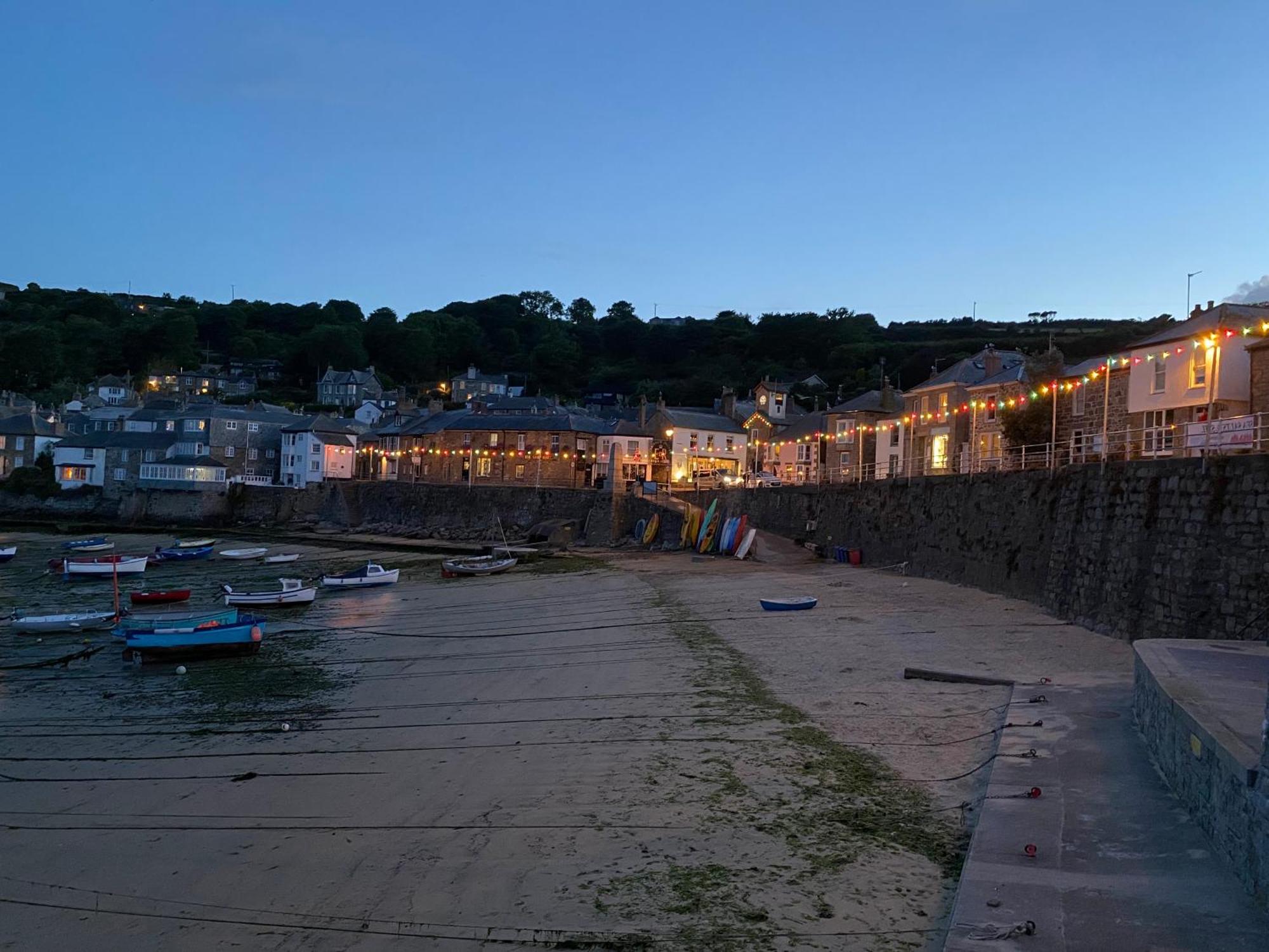 The Old Gallery - Charming Coastal Escape For Two Mousehole Exterior foto